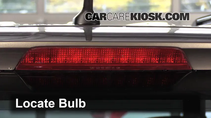 2011 GMC Terrain SLT 2.4L 4 Cyl. Lights Center Brake Light (replace bulb)